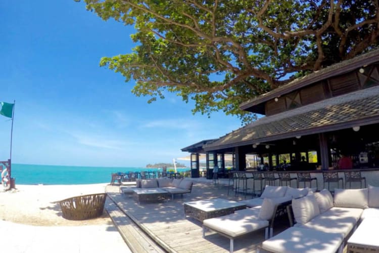Po-Lad Beach Bistro & Bar beach views